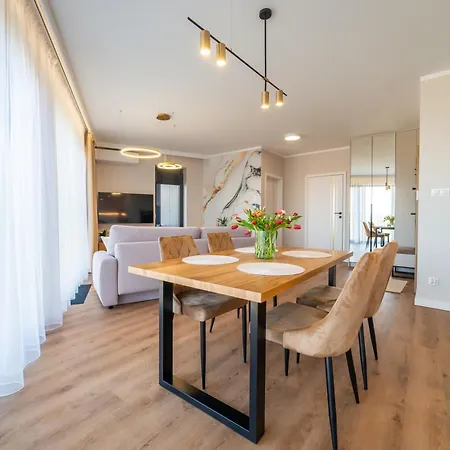 Apartment P R A T U M 17 Z Widokiem Na Jezioro Mikolajki (Mragowo)