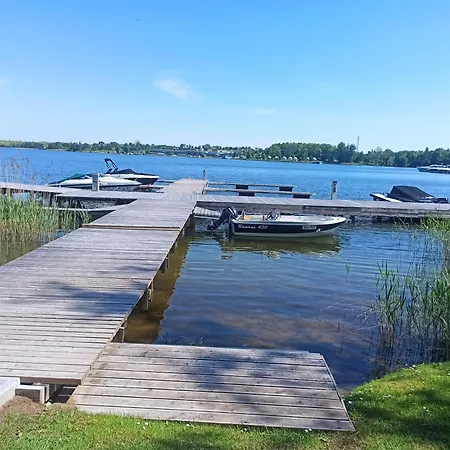 P R A T U M 17 Z Widokiem Na Jezioro *