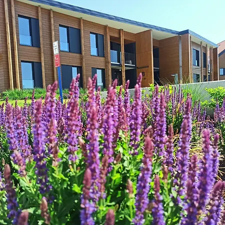 P R A T U M 17 Z Widokiem Na Jezioro דירה *